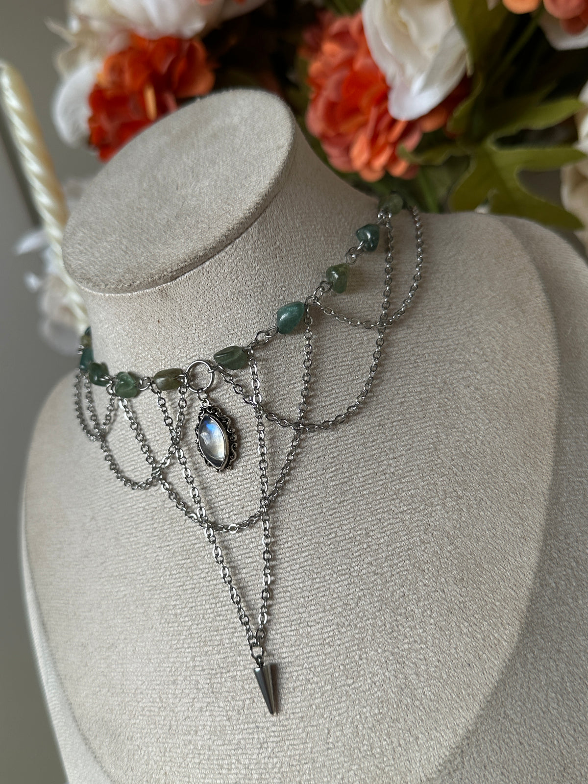 Clairière d’argent (Apatite et pierre de lune)