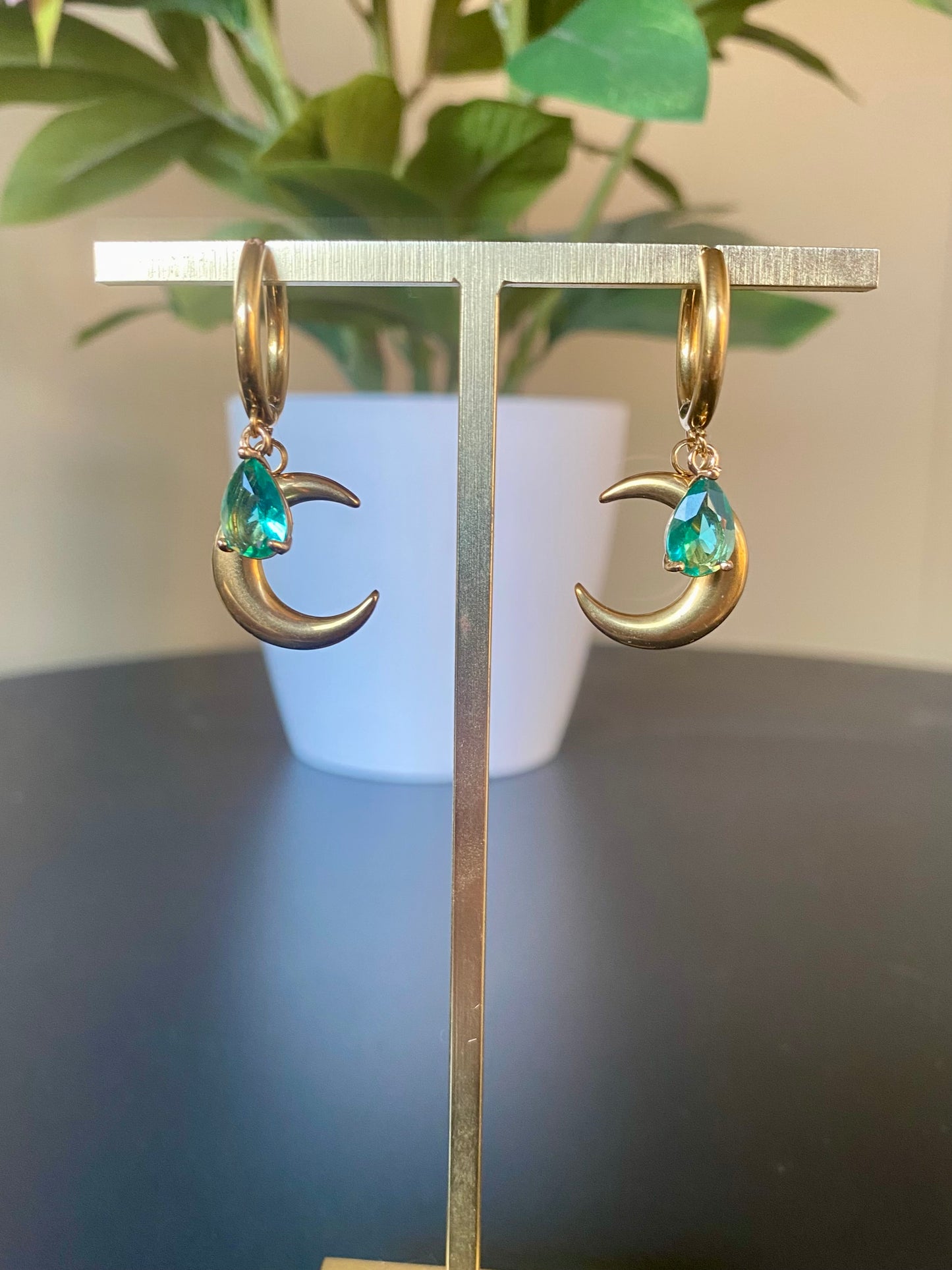 Turquoise moon