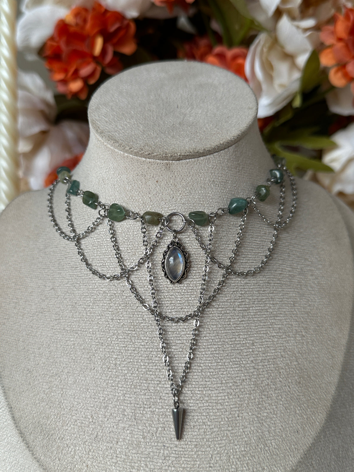 Clairière d’argent (Apatite et pierre de lune)