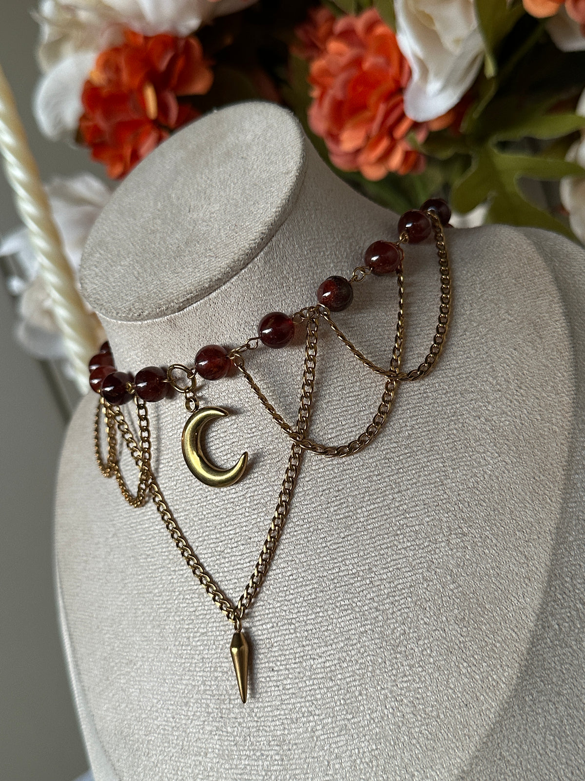 Lune ardente (grenat hessonite)